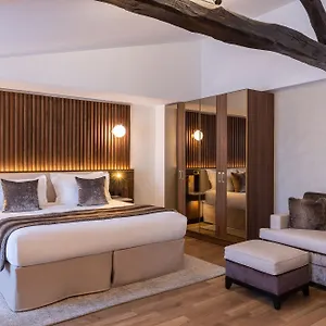 **** Hotel Lord Byron Francja