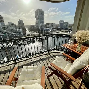 https://maison-beaufort-uniek-zicht-op-de-jachthaven.ostend-hotel.net